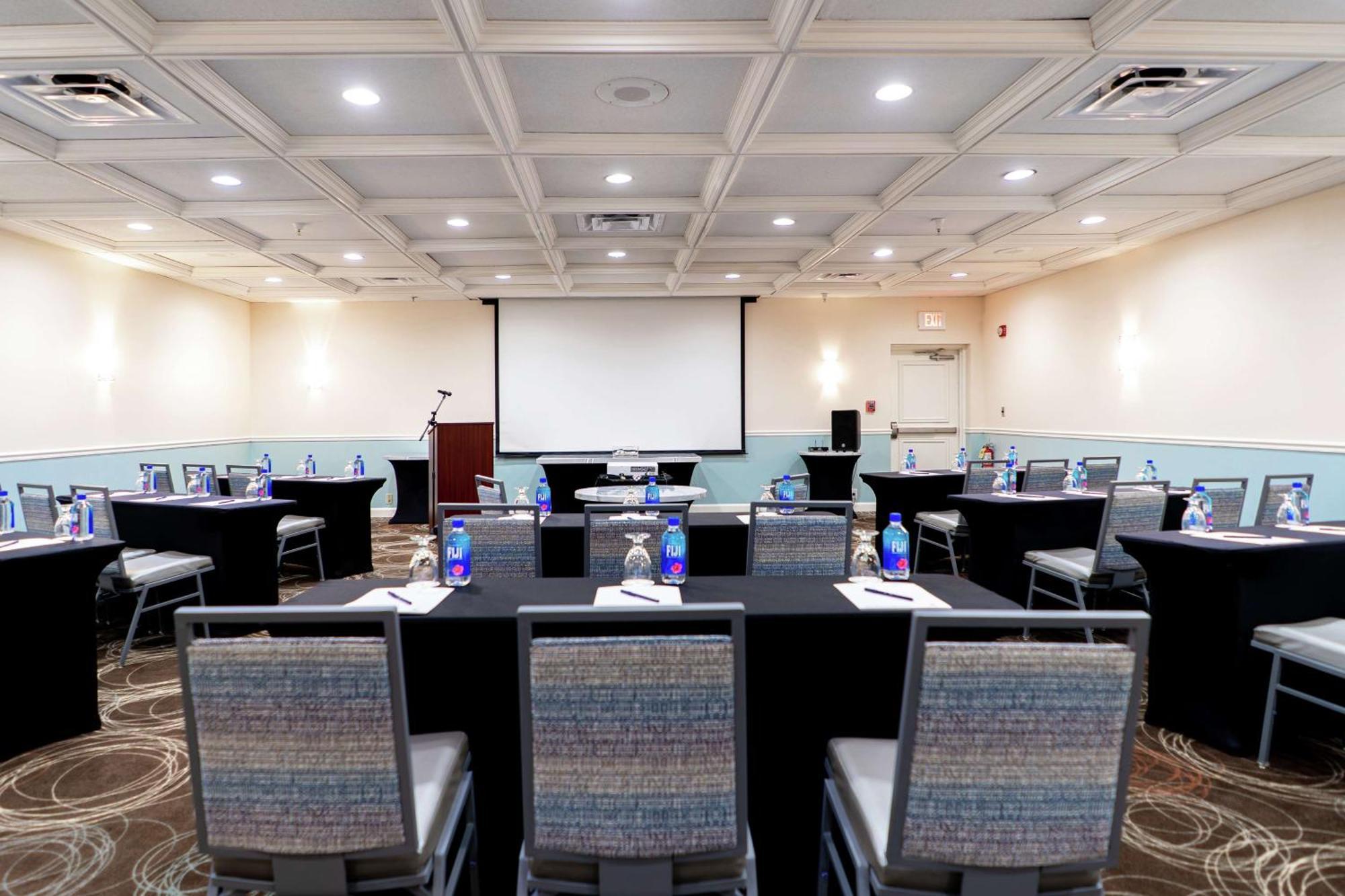 Doubletree Suites By Hilton Melbourne Beach Oceanfront Exterior foto